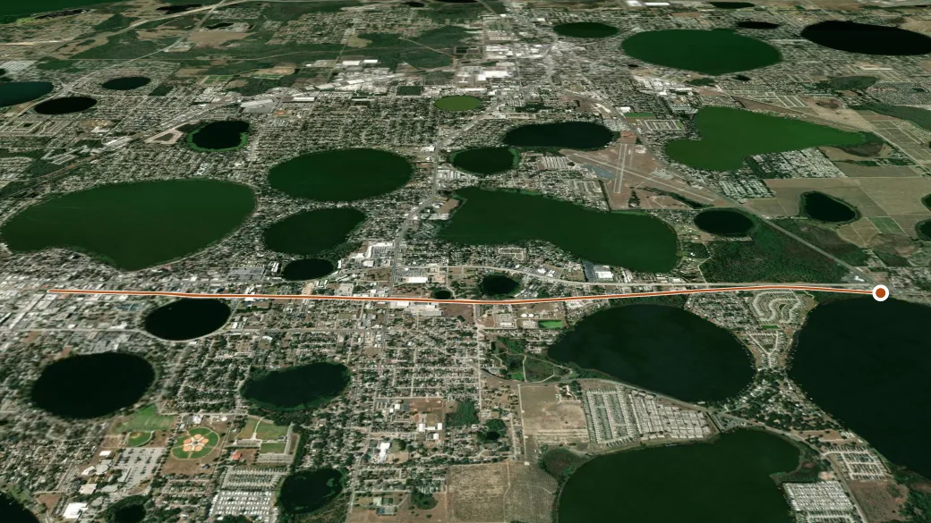 3-D terrain view of Chain-Of-Lakes Trail