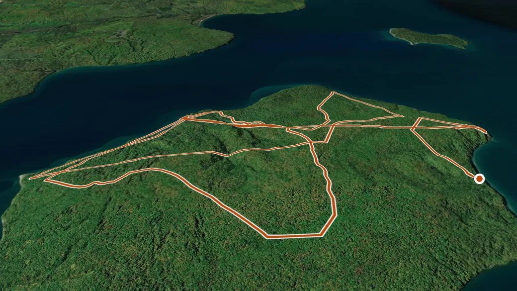 3-D terrain view of Oak Island Trail